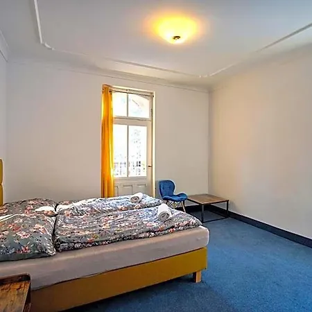 Krasnoludki Hotel *